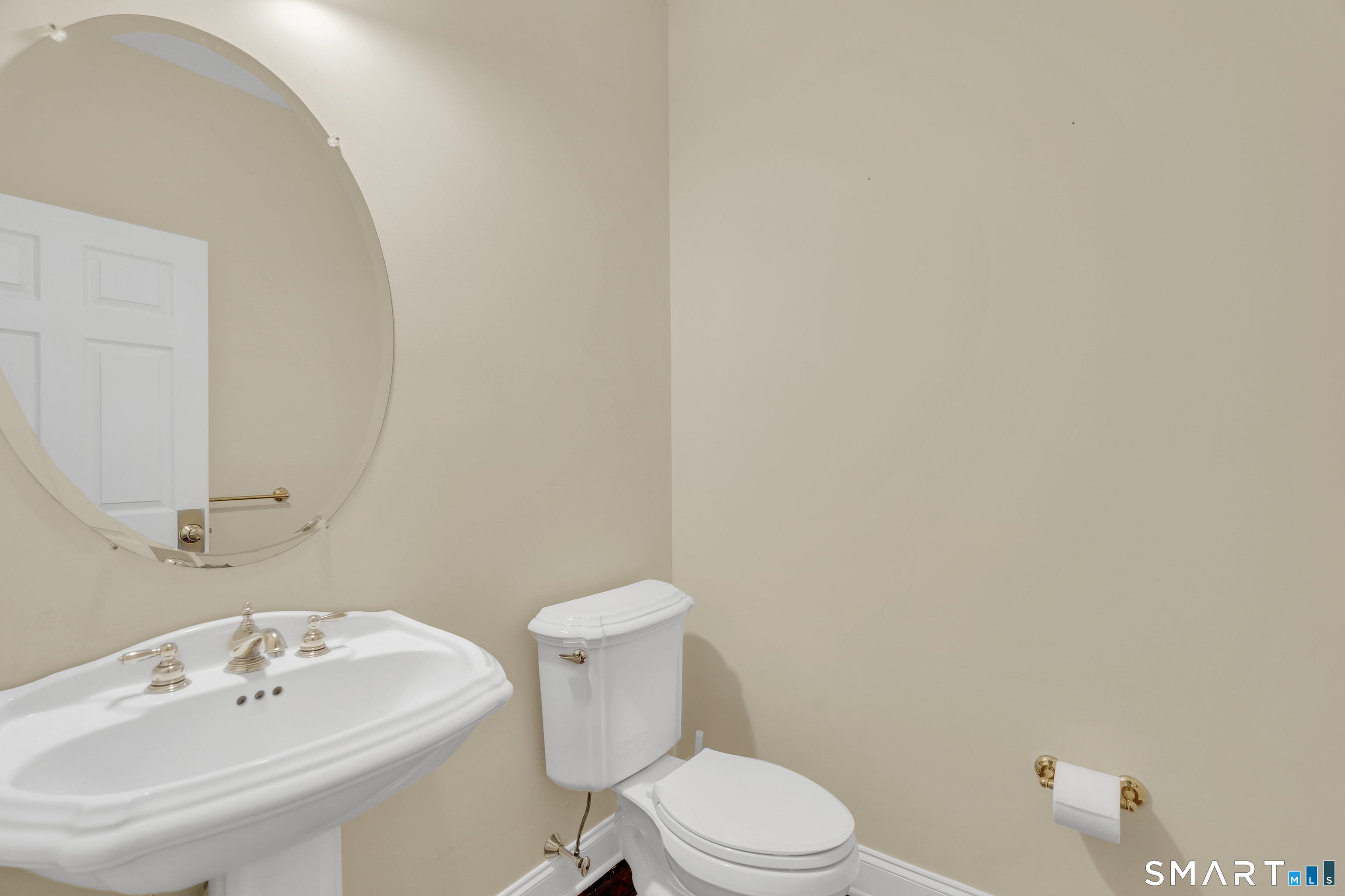 105 Beecher Road Woodbridge CT 06525