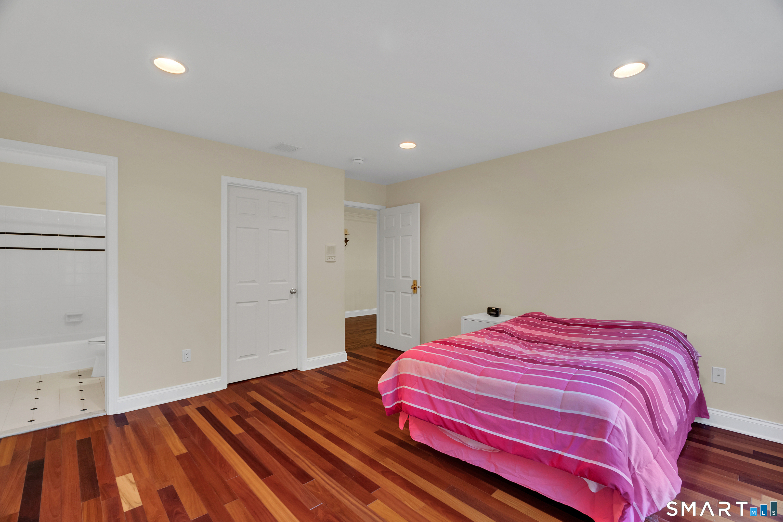 105 Beecher Road Woodbridge CT 06525