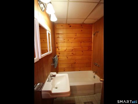 60 Lyon Road Woodstock CT 06282