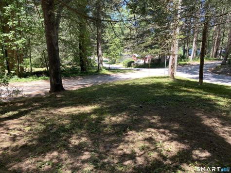 60 Lyon Road Woodstock CT 06282