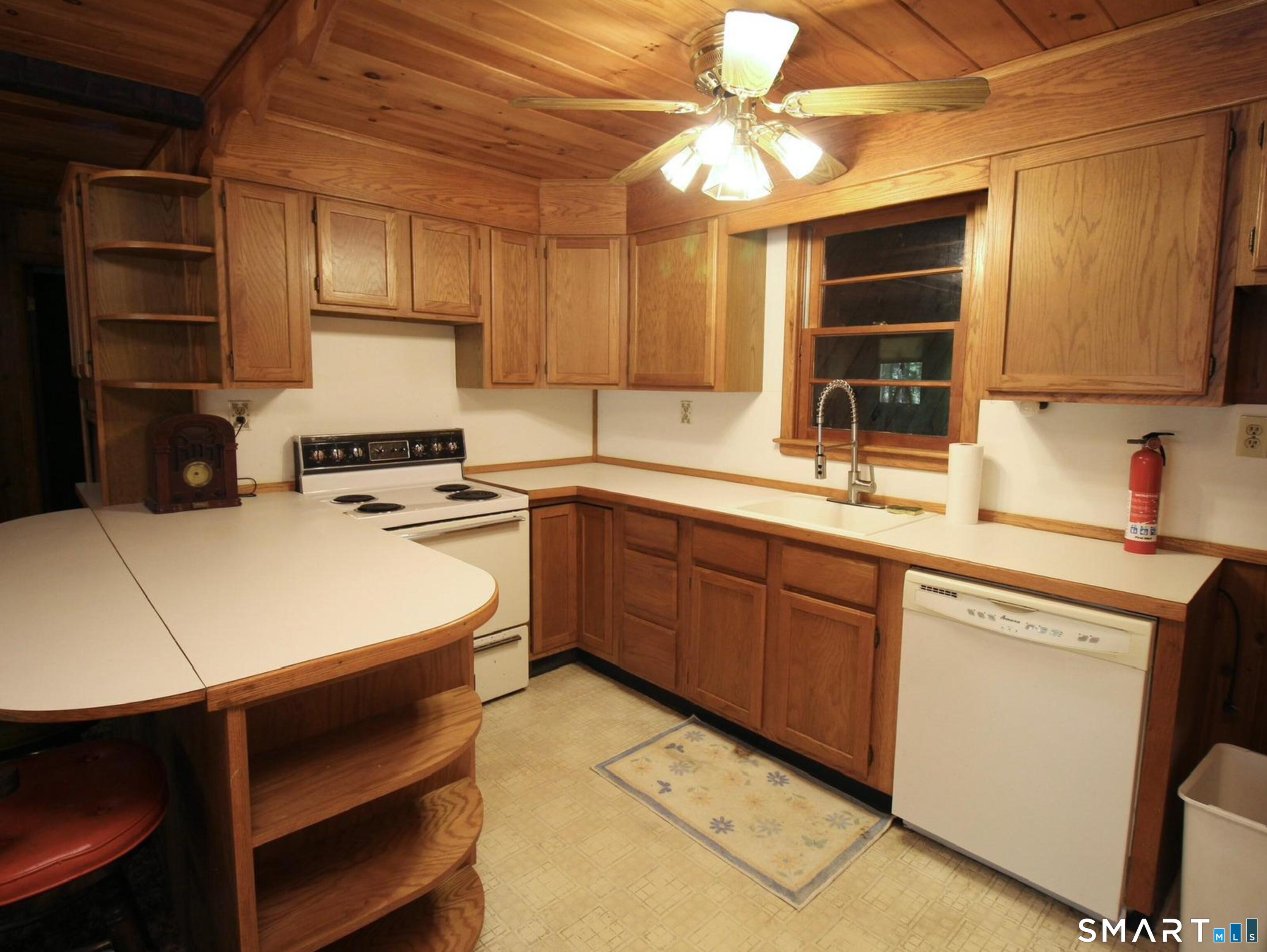 60 Lyon Road Woodstock CT 06282