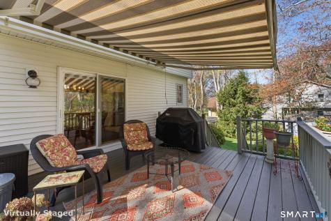 12 Lindros Lane Waterford CT 06385