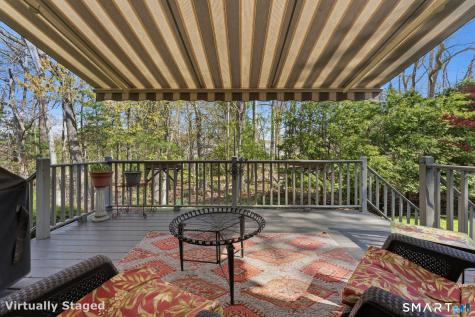 12 Lindros Lane Waterford CT 06385