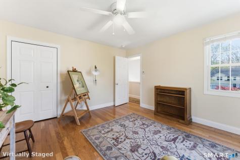 12 Lindros Lane Waterford CT 06385