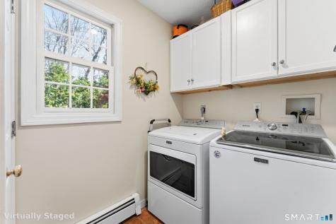 12 Lindros Lane Waterford CT 06385