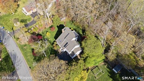 12 Lindros Lane Waterford CT 06385
