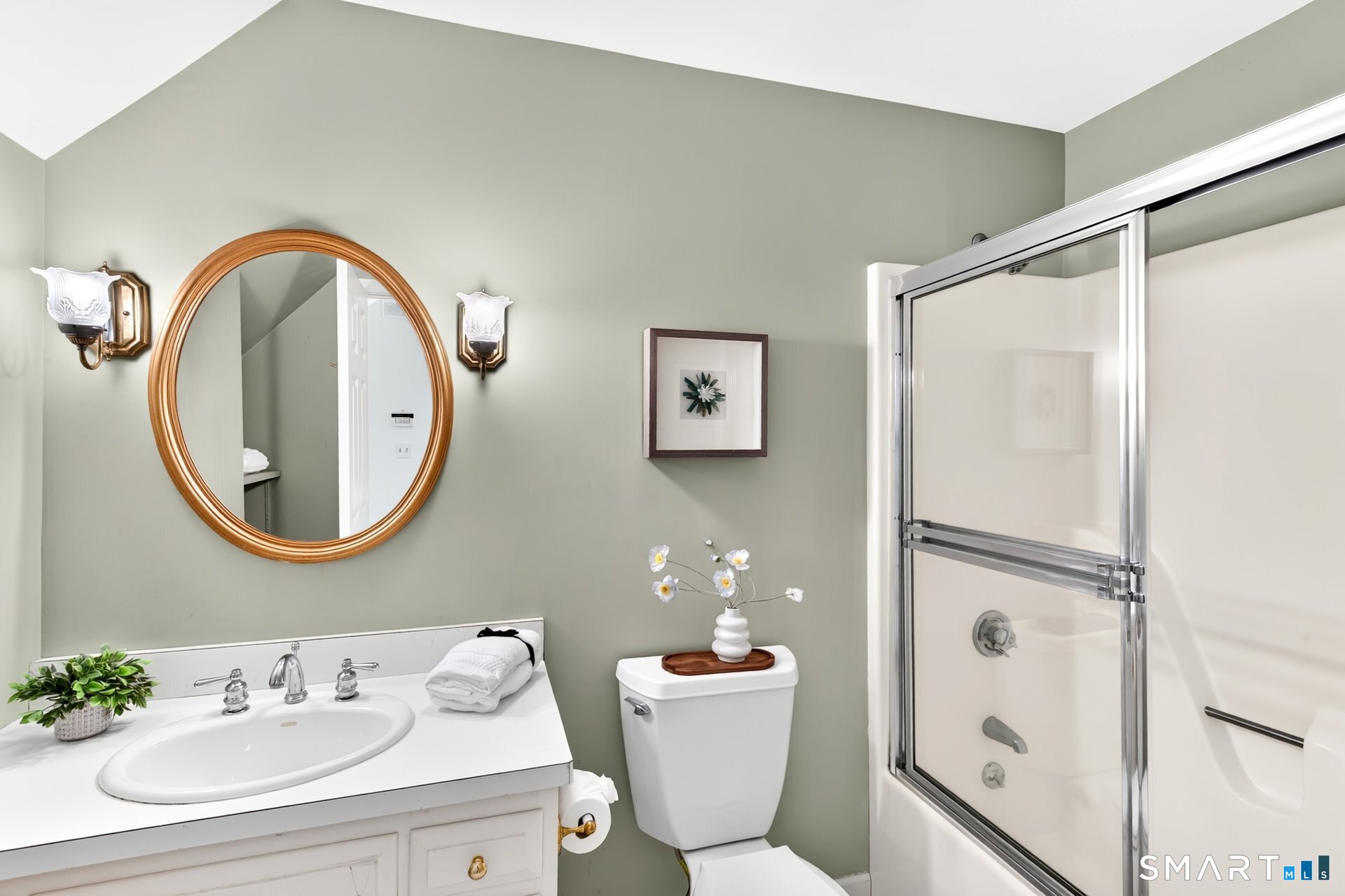 99 Fiddlehead Way Canton CT 06019