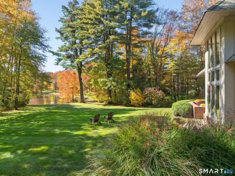99 Fiddlehead Way Canton CT 06019
