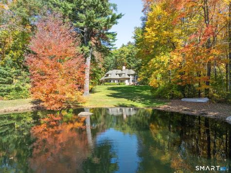 99 Fiddlehead Way Canton CT 06019