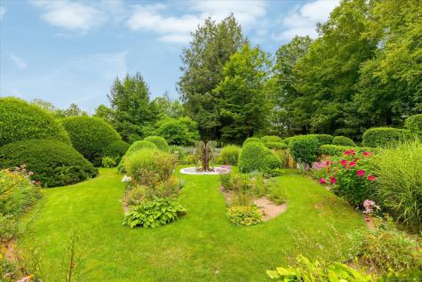 357 Wrights Crossing Road Pomfret CT 06259