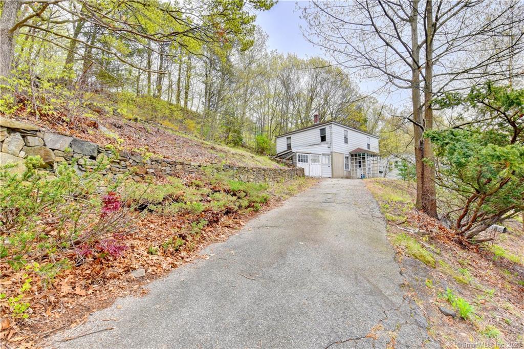 49 Coppola Terrace Derby CT 06418