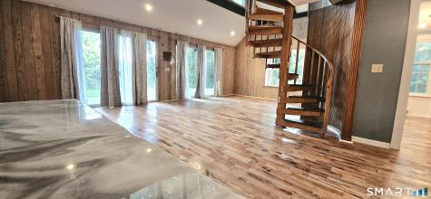 187 West Avon Road Avon CT 06001
