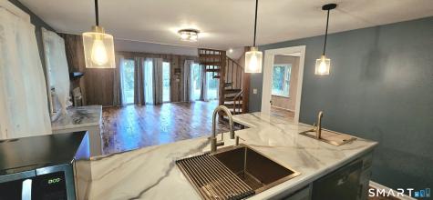 187 West Avon Road Avon CT 06001
