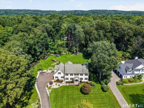 29 Maplewood Drive Danbury CT 06811