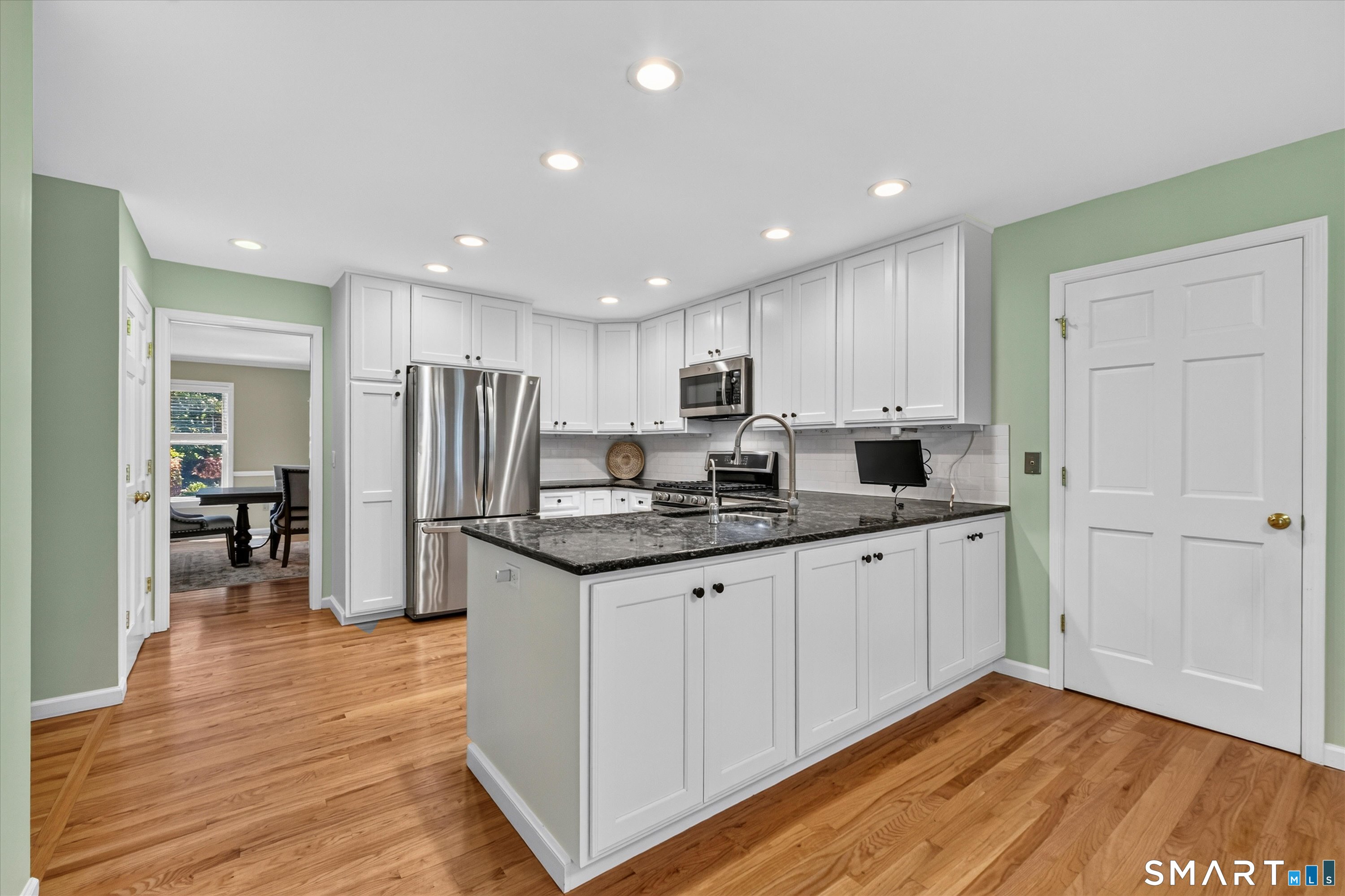 29 Maplewood Drive Danbury CT 06811