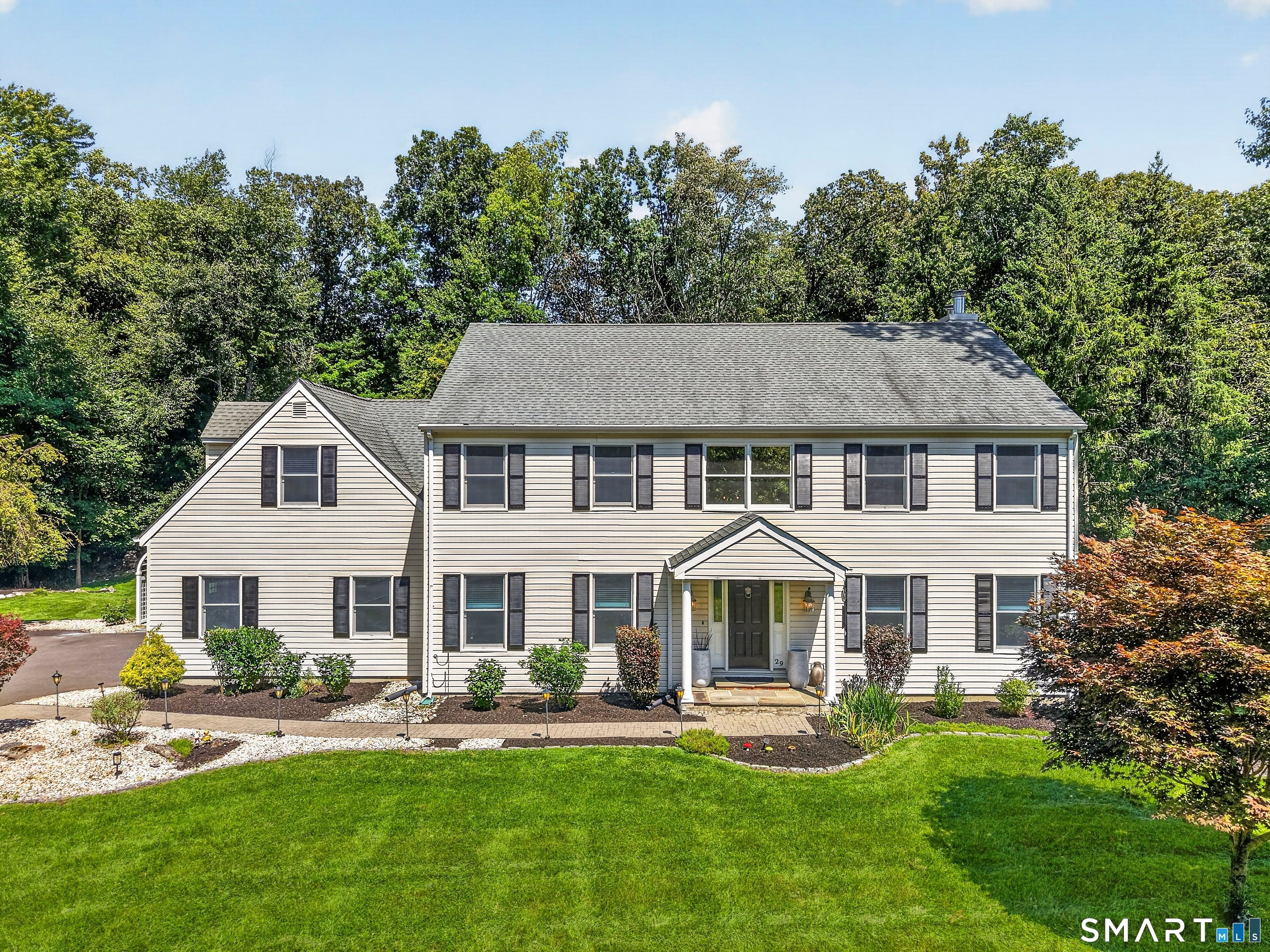 29 Maplewood Drive Danbury CT 06811