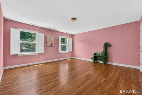 29 Maplewood Drive Danbury CT 06811