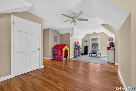 29 Maplewood Drive Danbury CT 06811