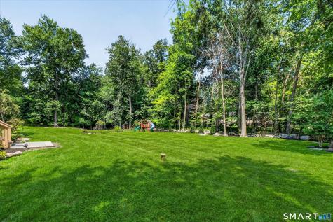 29 Maplewood Drive Danbury CT 06811