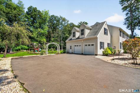 29 Maplewood Drive Danbury CT 06811