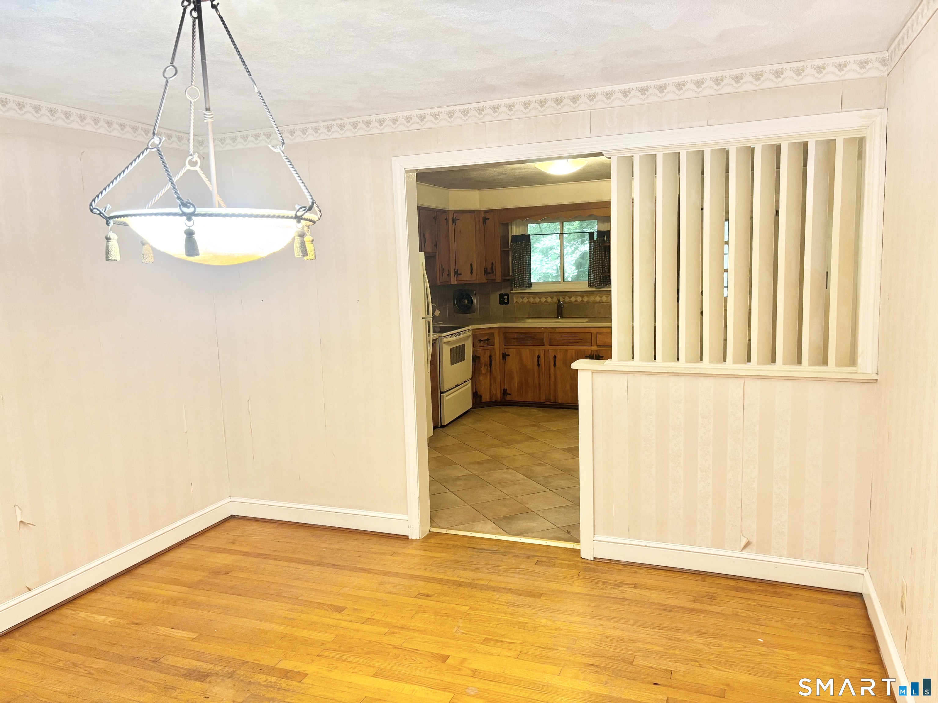 49 Bolton Center Road Manchester CT 06040