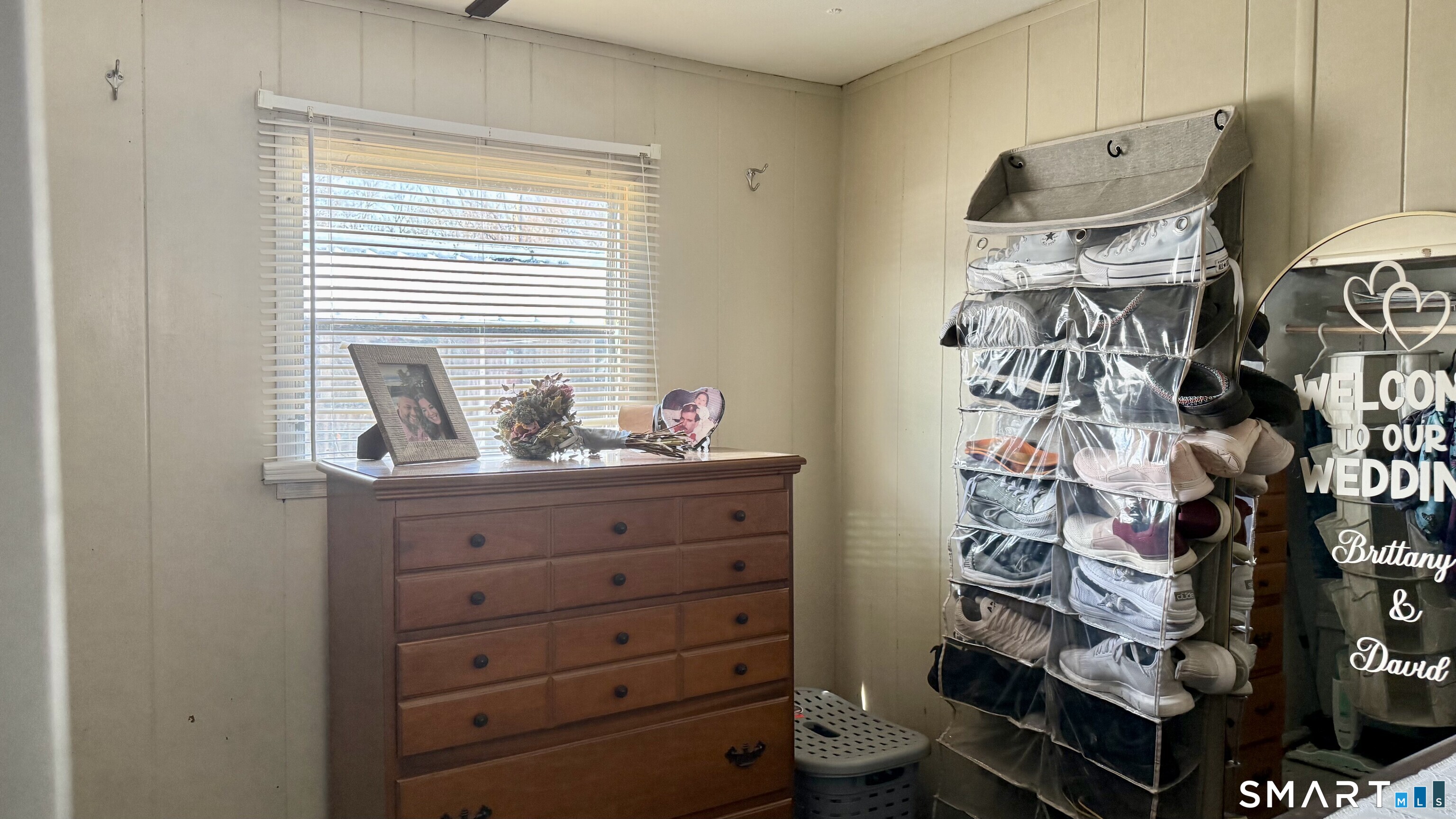 17 Montauk Road East Hartford CT 06118