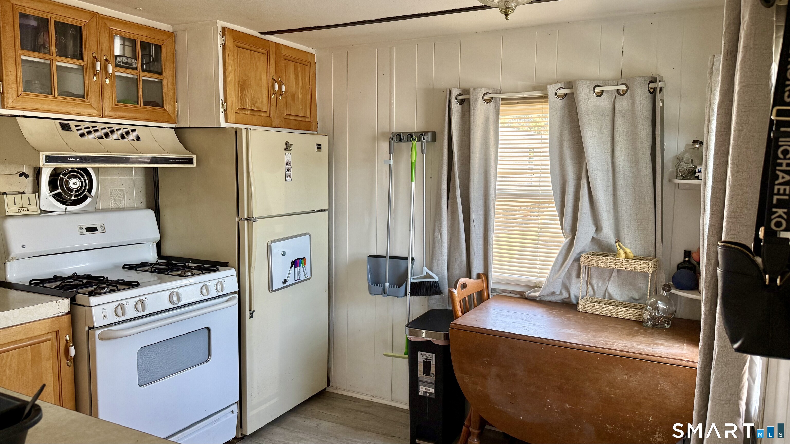 17 Montauk Road East Hartford CT 06118