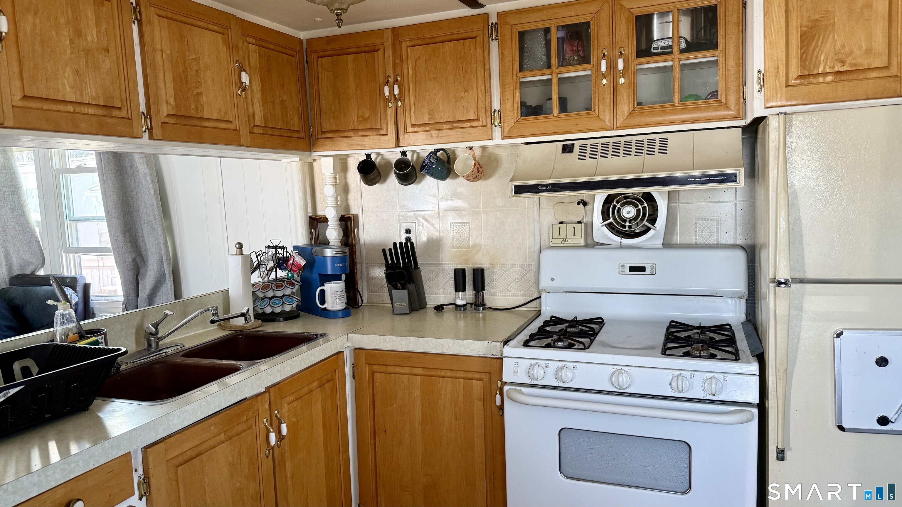 17 Montauk Road East Hartford CT 06118