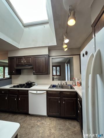 28 Goebel Road Hamden CT 06514