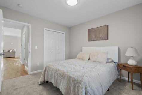 6 Bidwell Terrace Middletown CT 06457