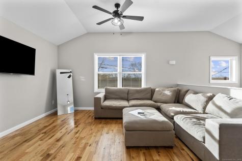 6 Bidwell Terrace Middletown CT 06457