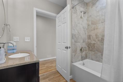 6 Bidwell Terrace Middletown CT 06457