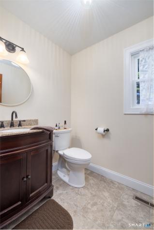 5 Pondside Place Cheshire CT 06410