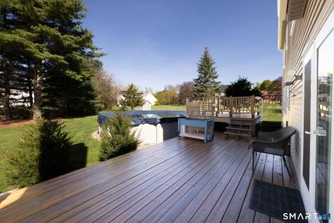 5 Pondside Place Cheshire CT 06410