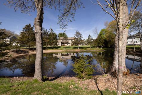 5 Pondside Place Cheshire CT 06410