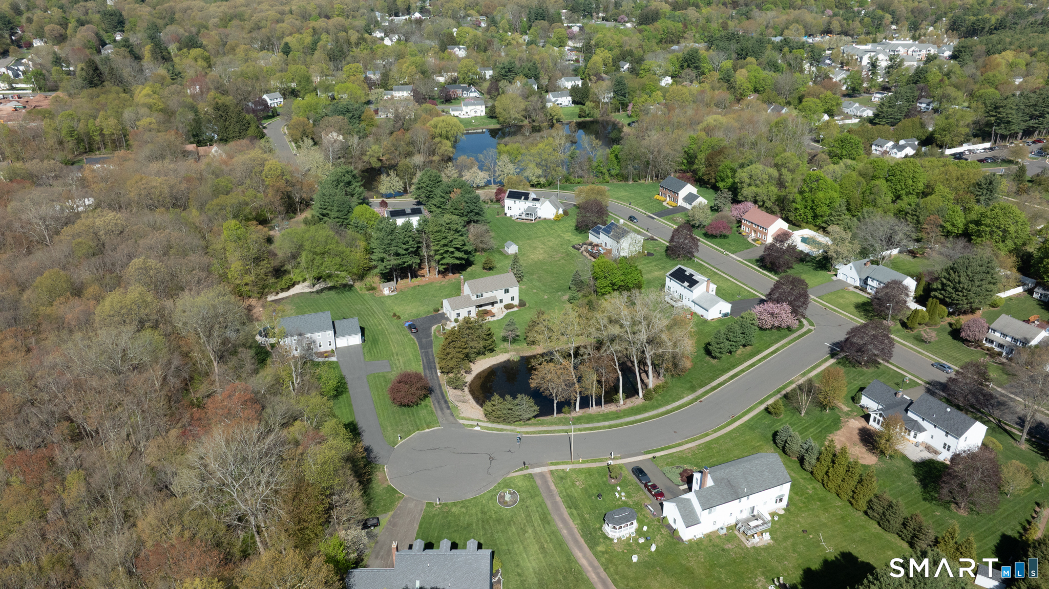 5 Pondside Place Cheshire CT 06410