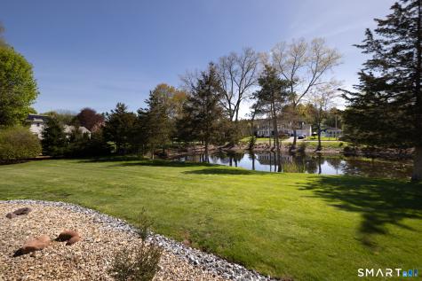 5 Pondside Place Cheshire CT 06410