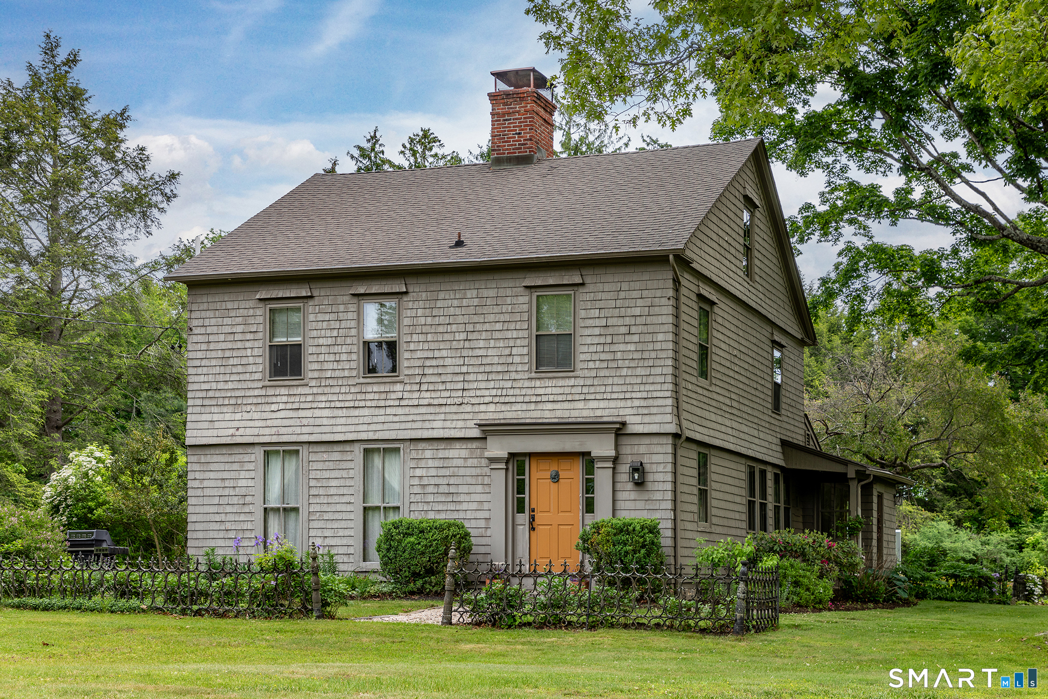 54 School Street Woodbury CT 06798