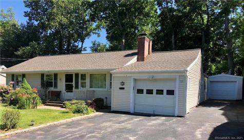 15 Powder Horn Road Norwalk CT 06850