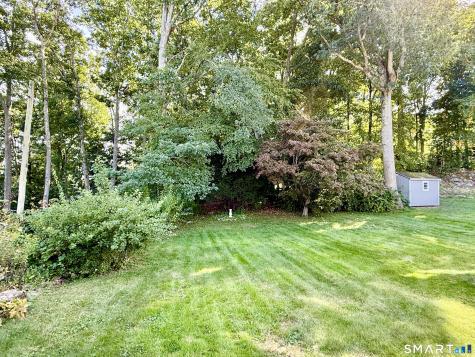 16 Aron Avenue Waterbury CT 06708