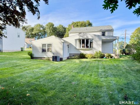 16 Aron Avenue Waterbury CT 06708