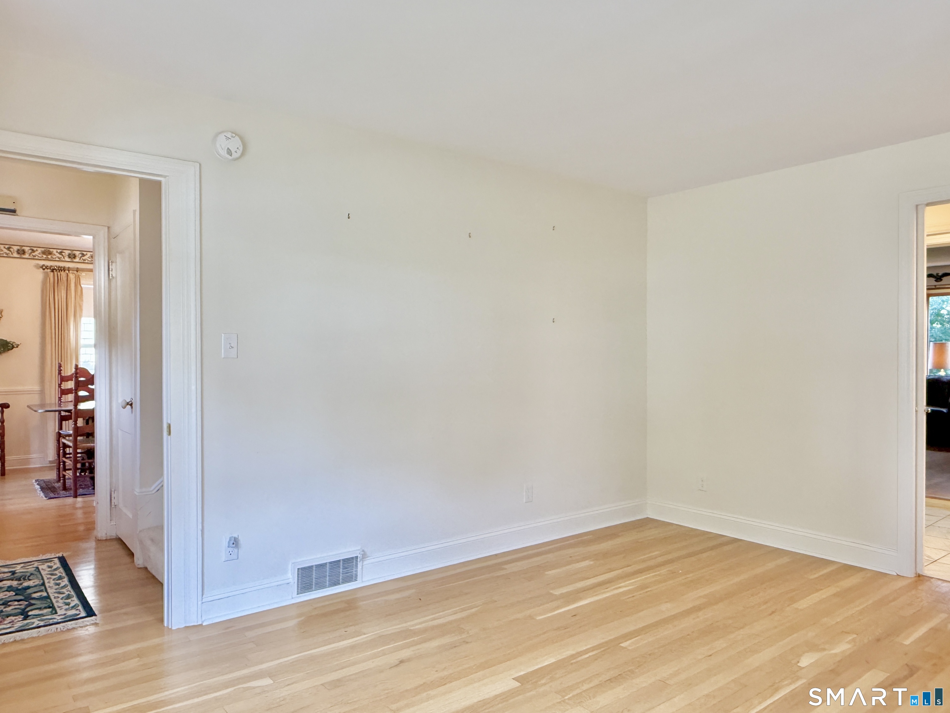 16 Aron Avenue Waterbury CT 06708