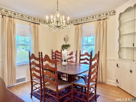 16 Aron Avenue Waterbury CT 06708