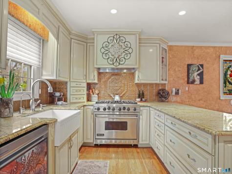 82 Ramapoo Road Ridgefield CT 06877