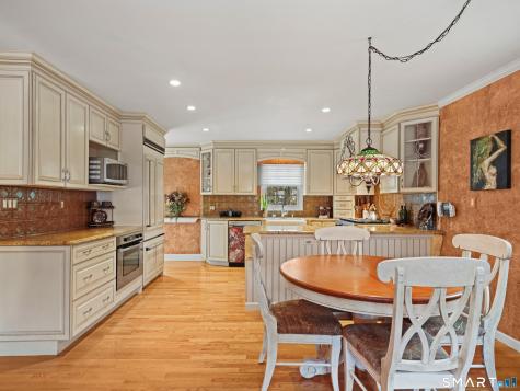 82 Ramapoo Road Ridgefield CT 06877