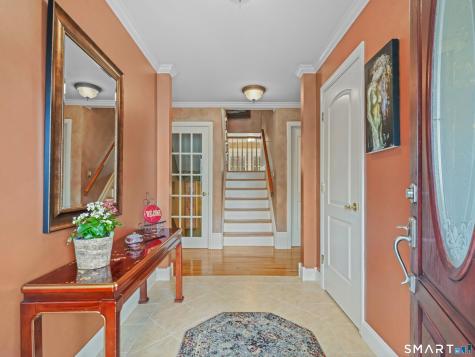 82 Ramapoo Road Ridgefield CT 06877