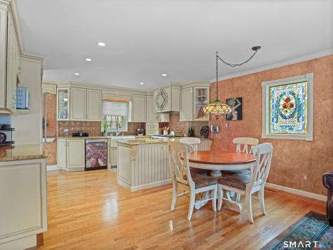 82 Ramapoo Road Ridgefield CT 06877