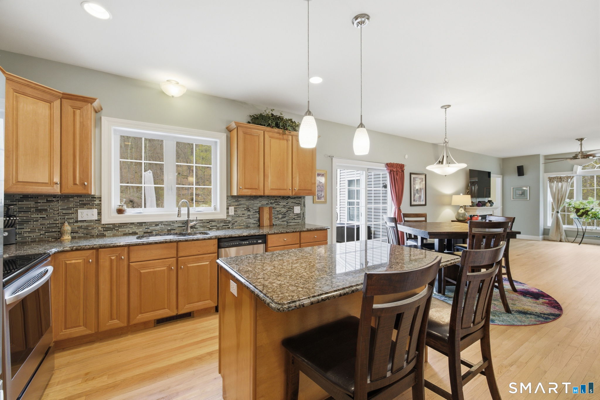 9 Coventry Lane Oxford CT 06478