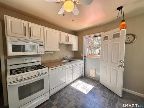 761 Jones Hill Road West Haven CT 06516
