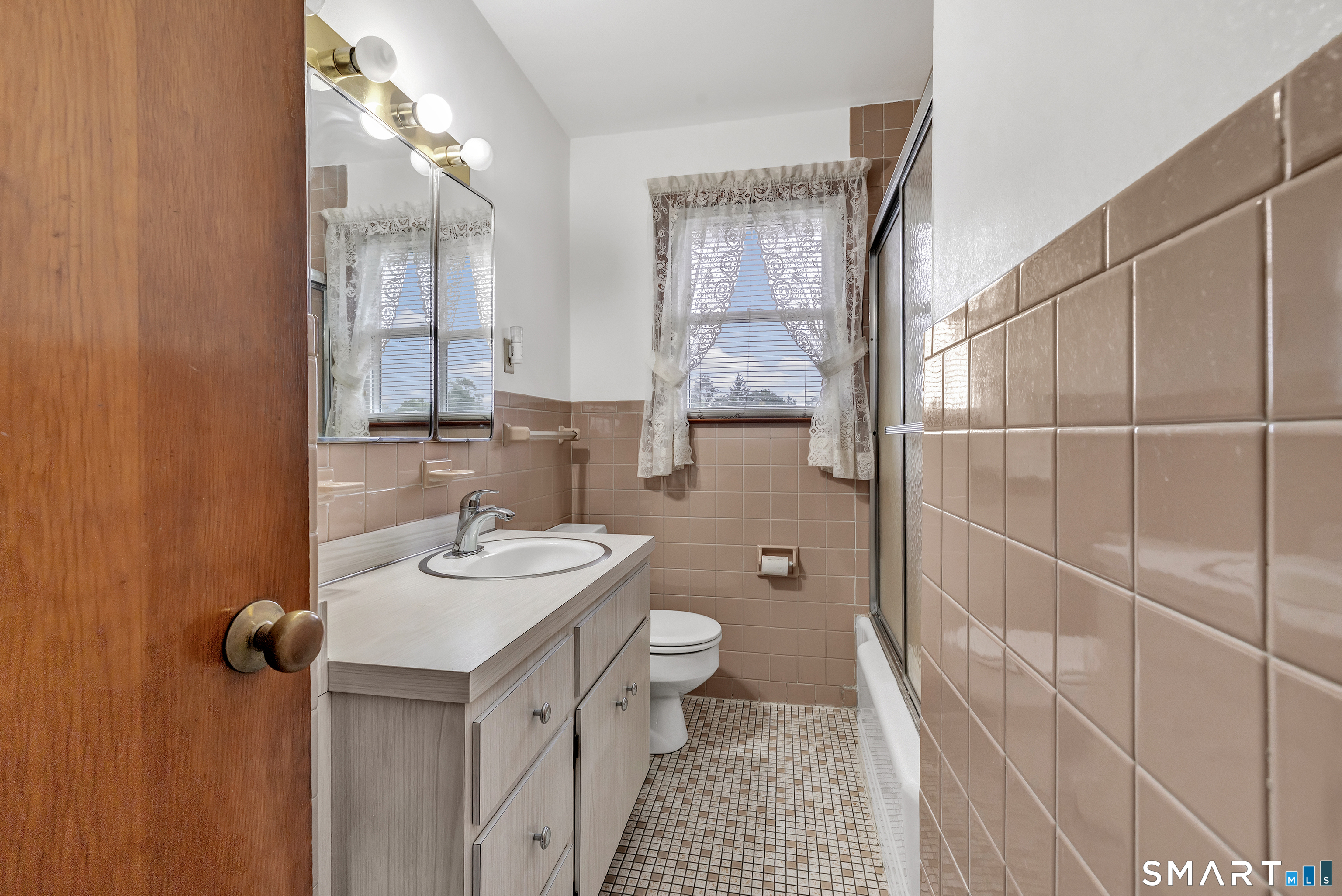 119 Burnsford Avenue Bridgeport CT 06606